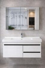 Washroom Cabinet 111 - Image 6