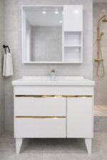 Washroom Cabinet 111