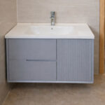 Washroom Cabinet 101 - Image 4