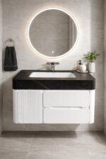 Washroom Cabinet 104 - Image 2
