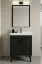 Washroom Cabinet 112 - Image 2