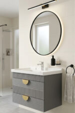 Washroom Cabinet 105 - Image 7
