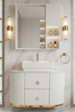 Washroom Cabinet 103 - Image 5