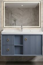 Washroom Cabinet 106 - Image 10