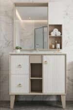 Washroom Cabinet 106 - Image 4